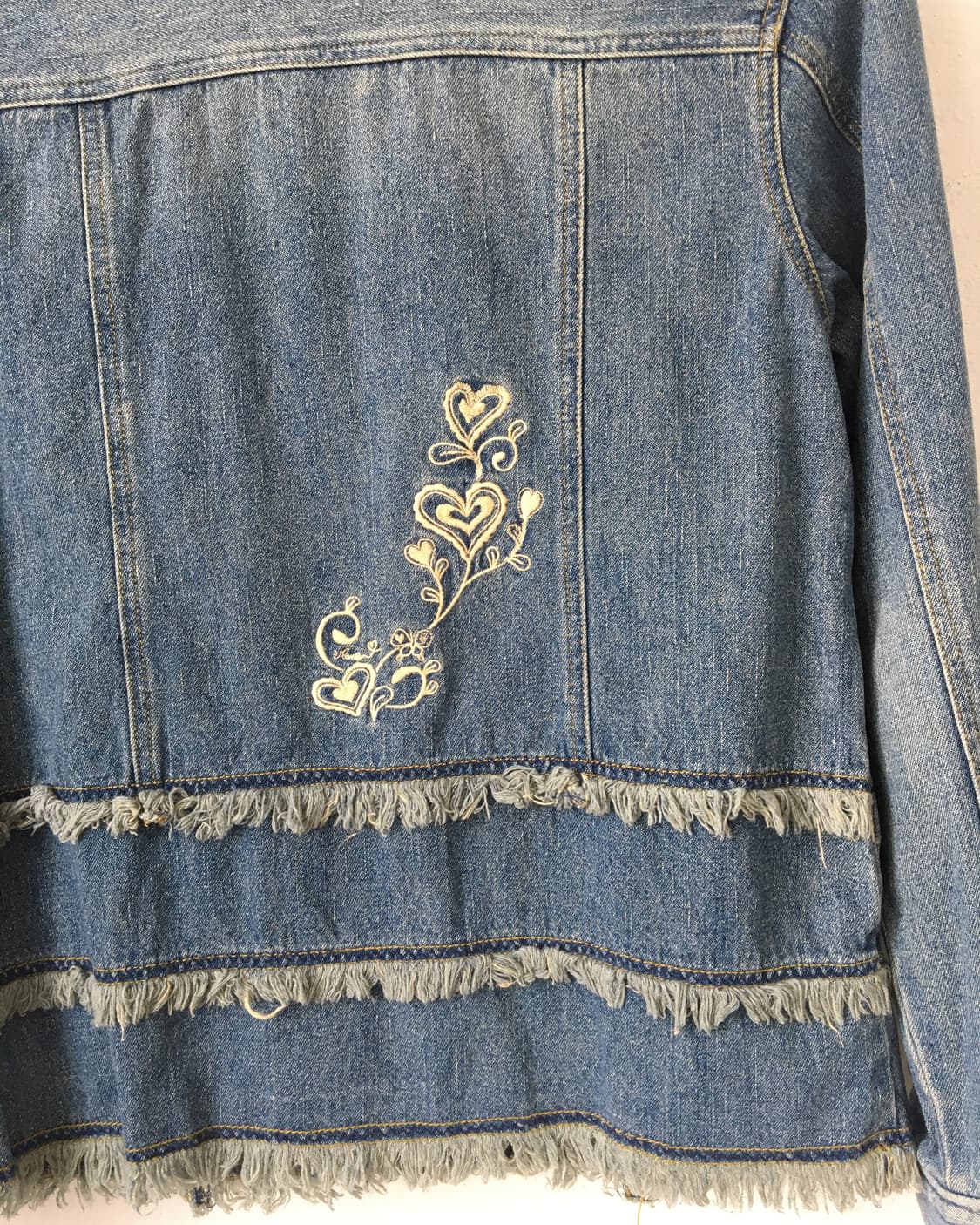 Needle work point denim zip up jacket 상품이미지4