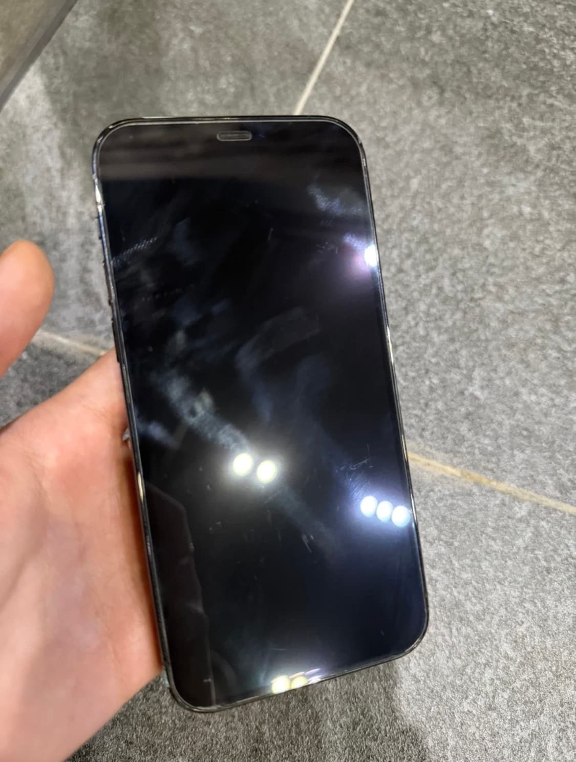 아이폰 12프로 그래파이트 128기가 상품이미지2