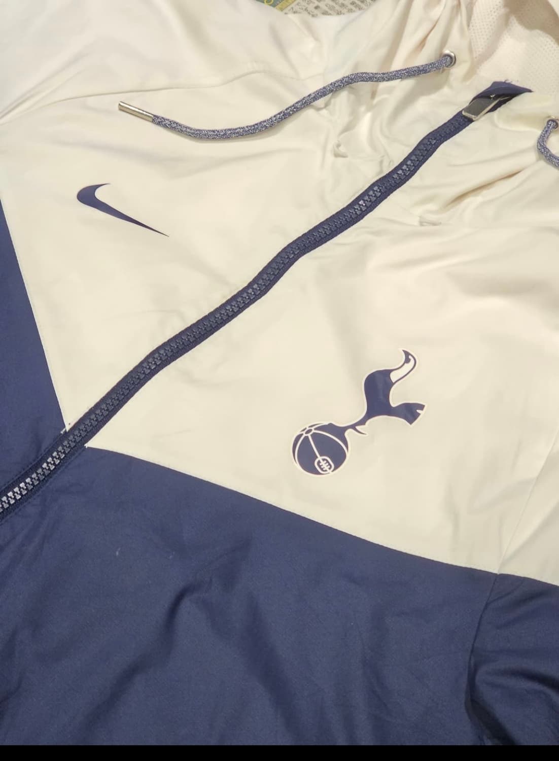 나이키 토트넘 윈드브레이커 바람막이s 상품이미지3