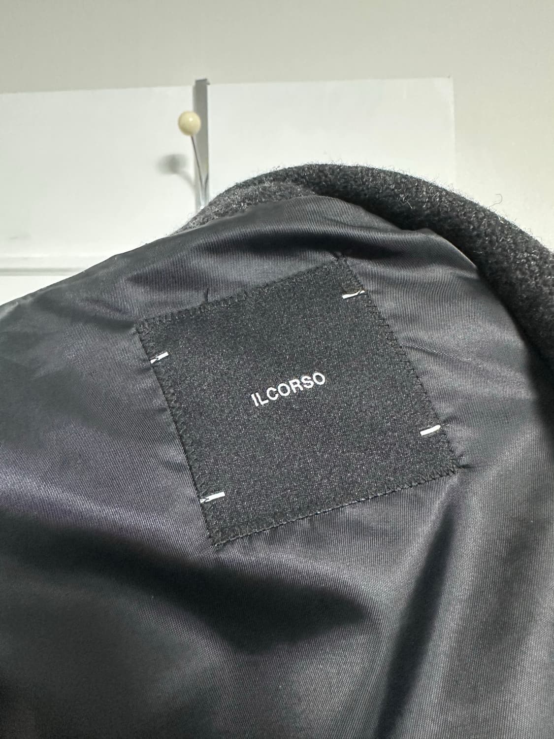 일꼬르소 하이넥 코트 상품이미지3