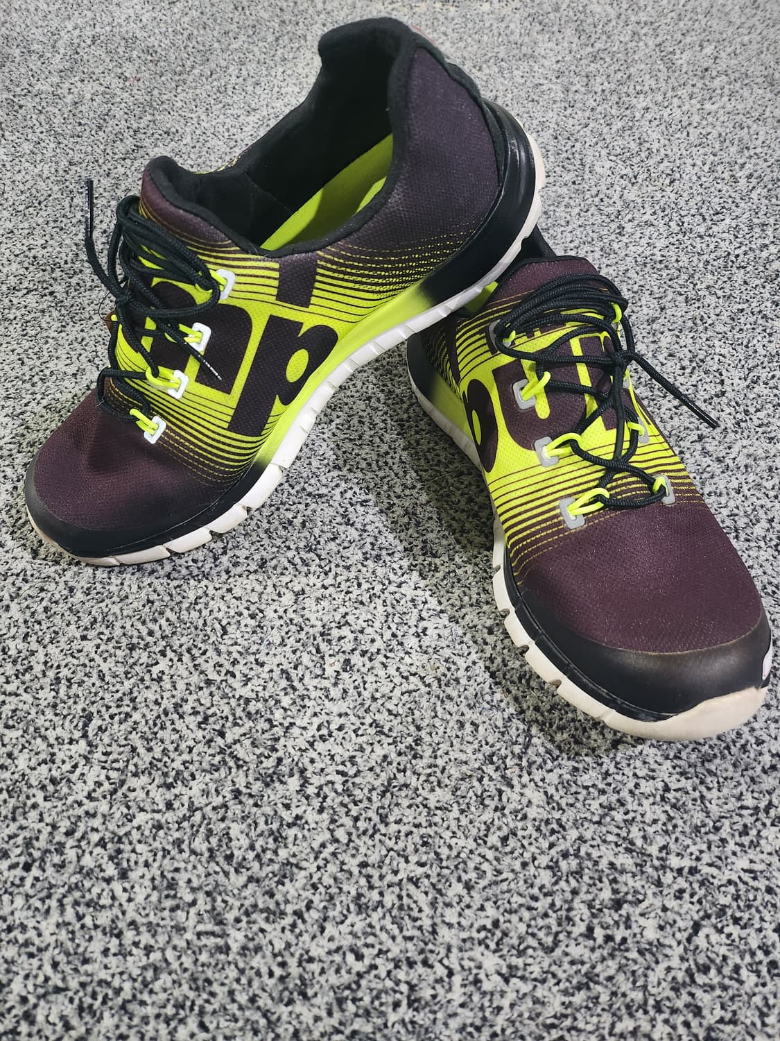 리복 펌프 퓨리 라이트 스니커즈  상품이미지2