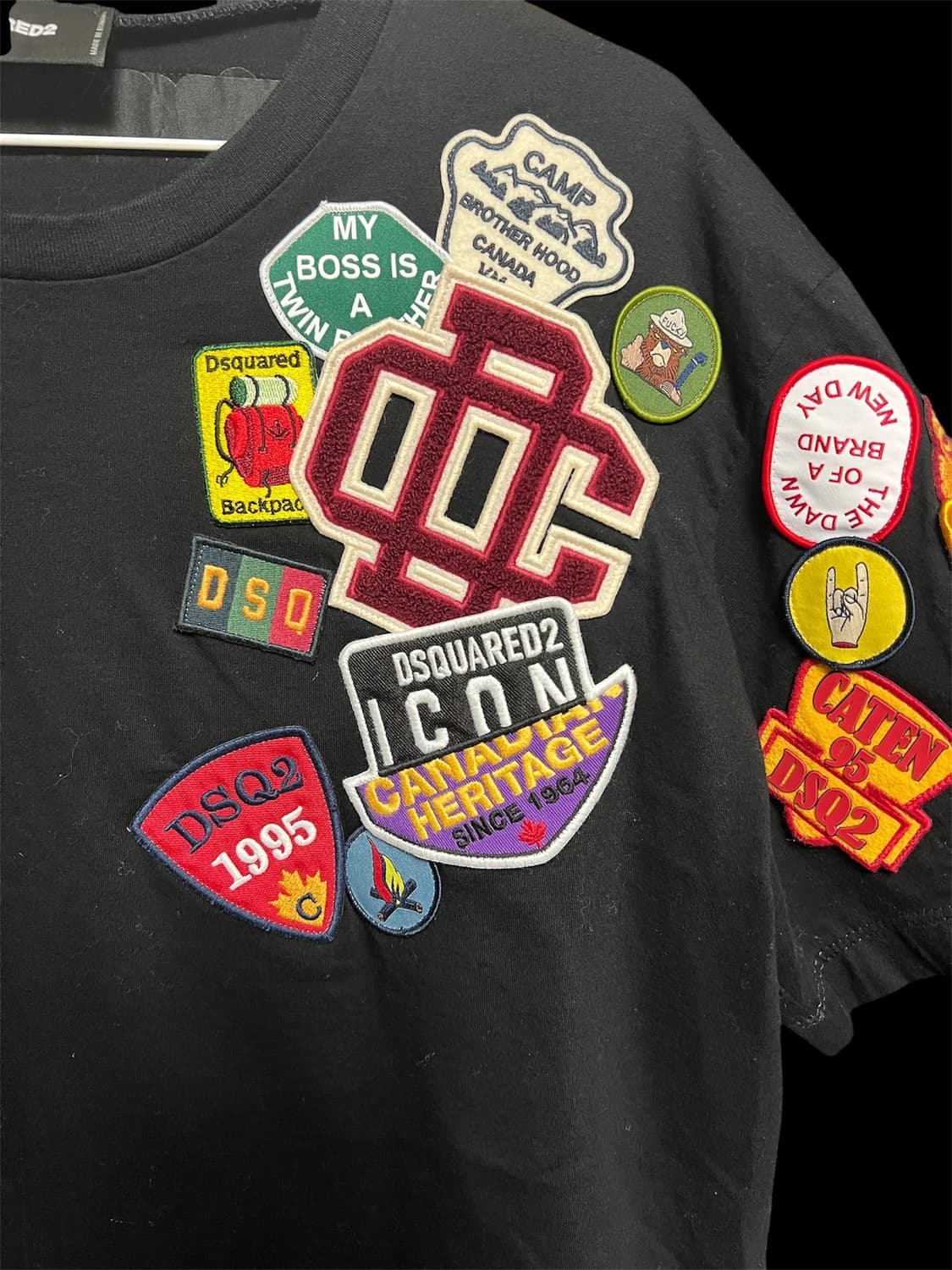 디스퀘어드 멀티패치 티셔츠 상품이미지2