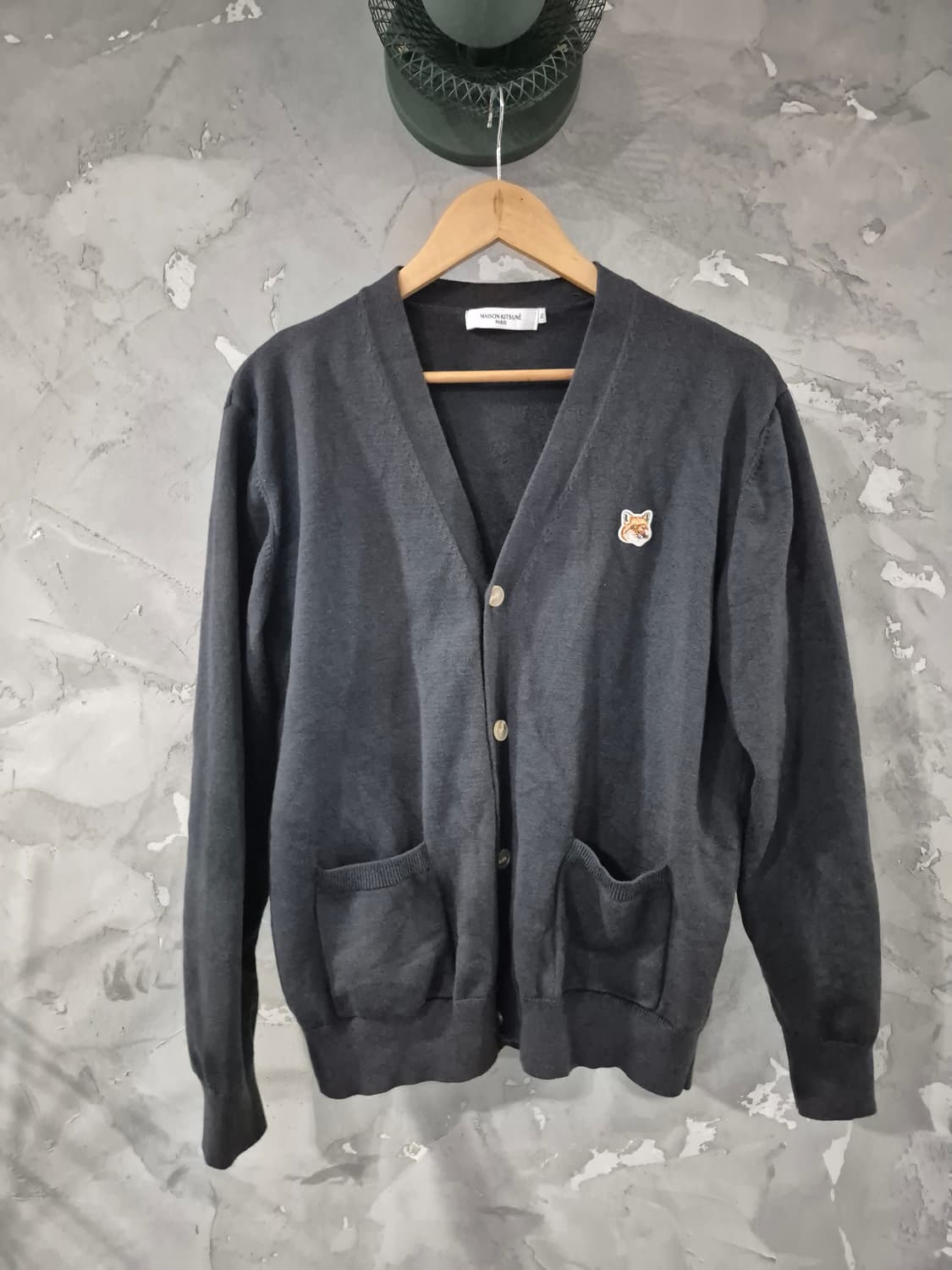 메종키츠네 가디건 XL 
100% 울 상품이미지1