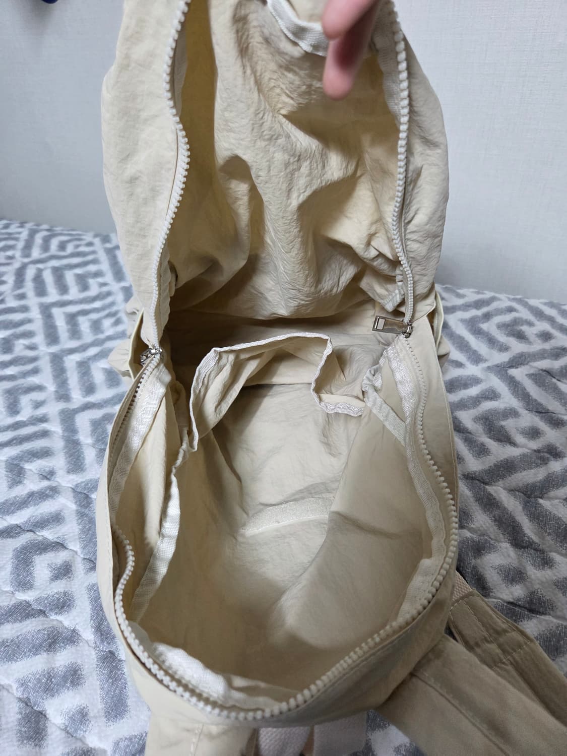 위베이지크 다담아 스트링 셔링 워싱 아이보리 백팩 가방 상품이미지5