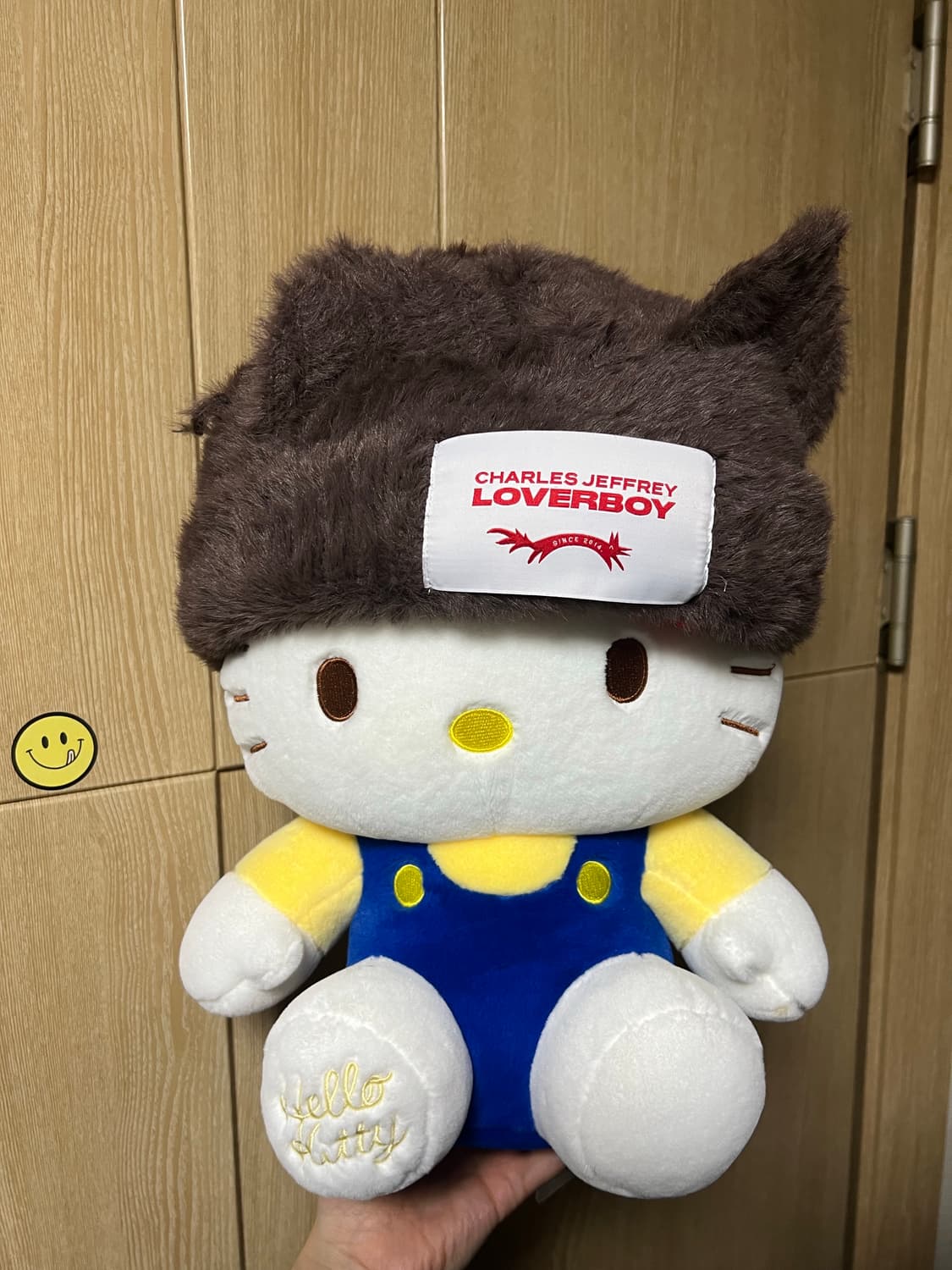 찰스제프리러버보이 24FW 플러피 청키 이어 비니 (착샷 O) 상품이미지1