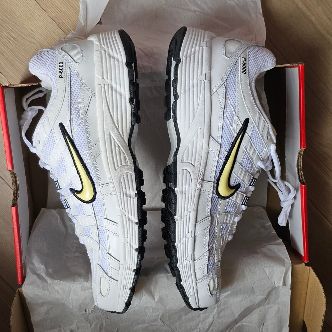285 새제품) 나이키 P-6000 화이트 레몬 시폰 남자 신발 운동화 상품이미지5