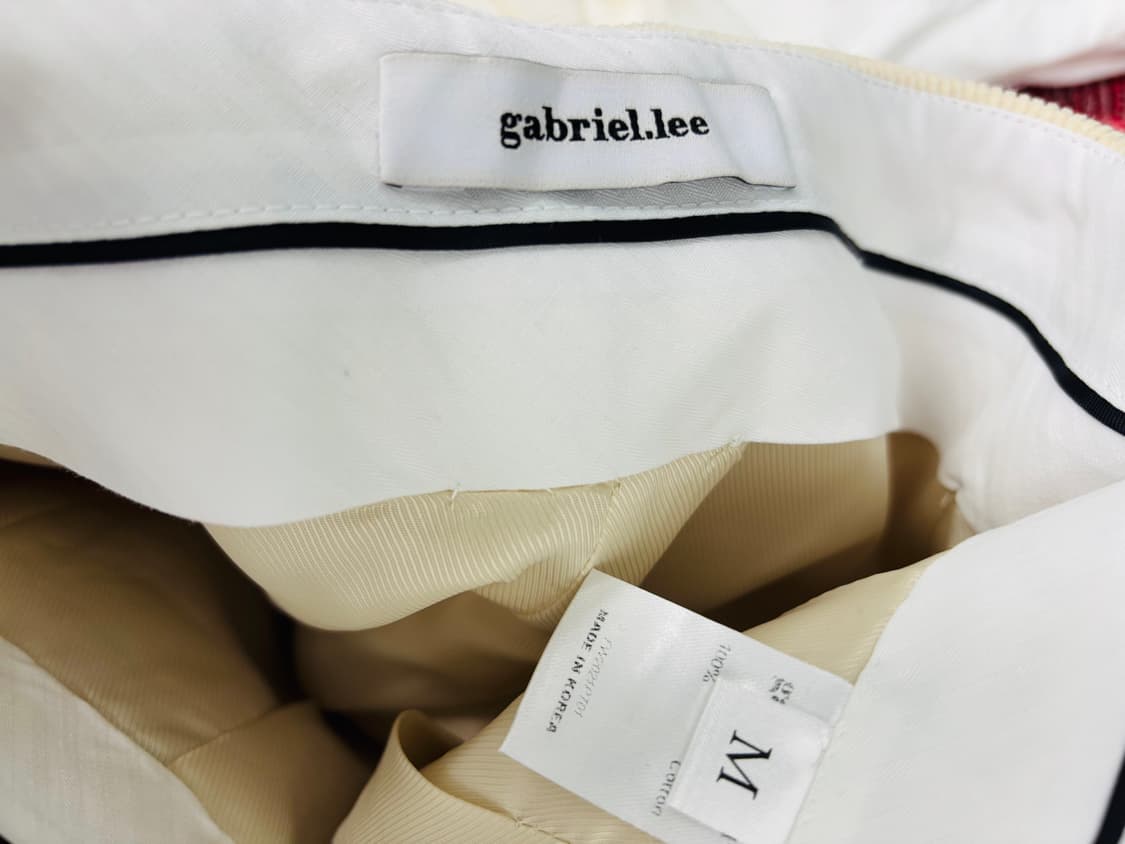 gabriel.lee(가브리엘리) 프리미엄 코듀로이 버뮤다 쇼츠 상품이미지3