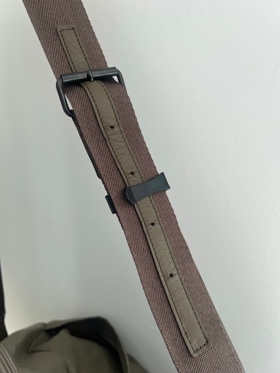 YOHJI YAMAMOTO multi-pocket Boston bag 상품이미지6