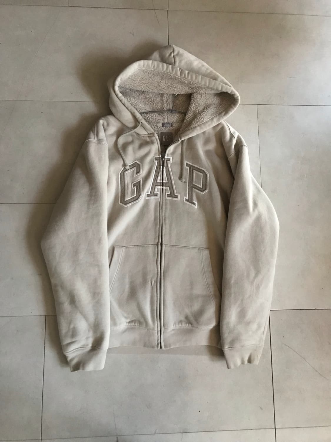 갭 아이보리 퍼후드집업 상품이미지7