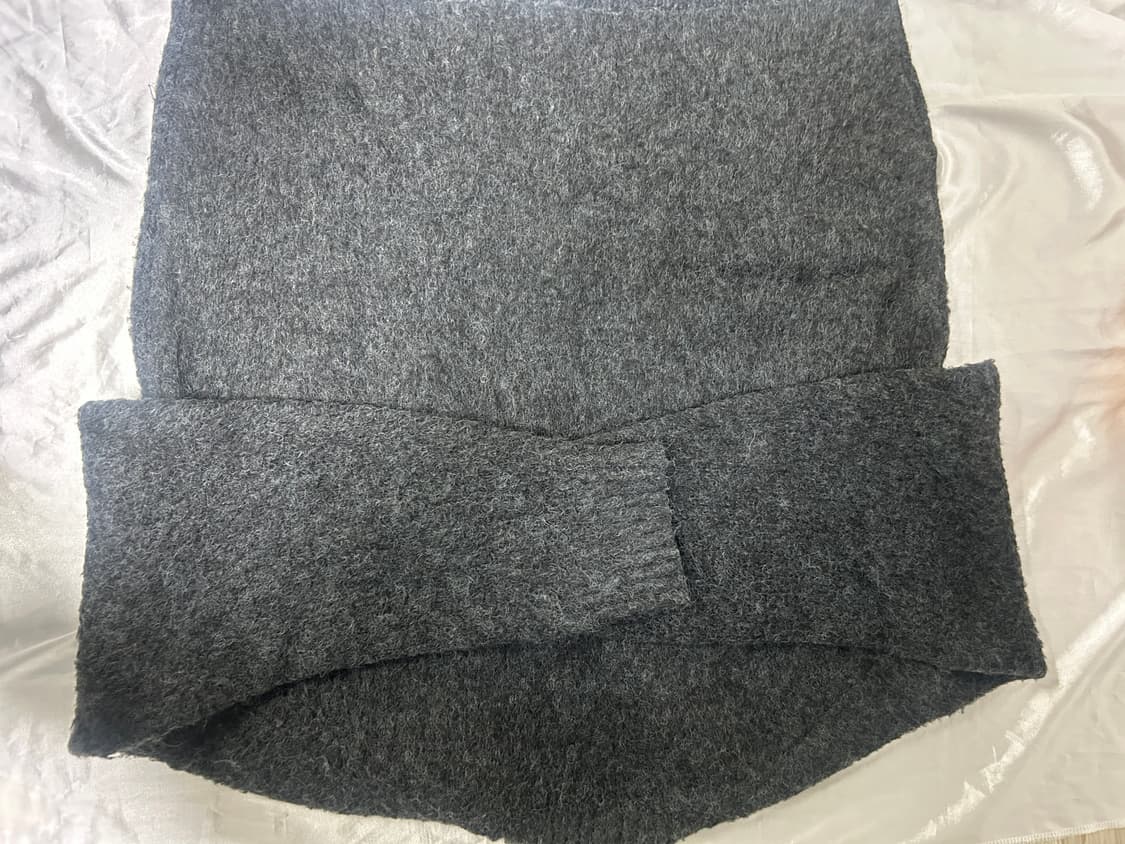 쿠어 헤어리 V넥 가디건 상품이미지5