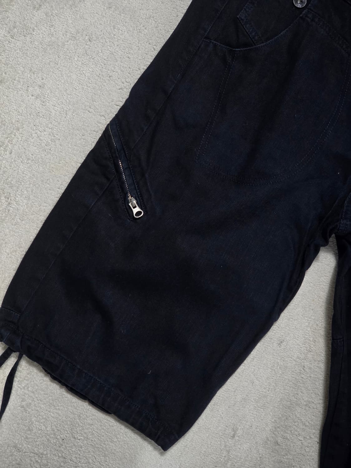 Emporio Armani 사선 집업 블랙 반바지 48사이즈 상품이미지3