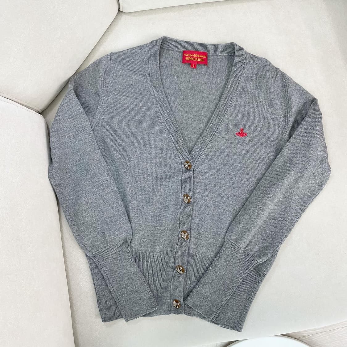 비비안웨스트우드 브이넥 가디건-그레이 상품이미지1