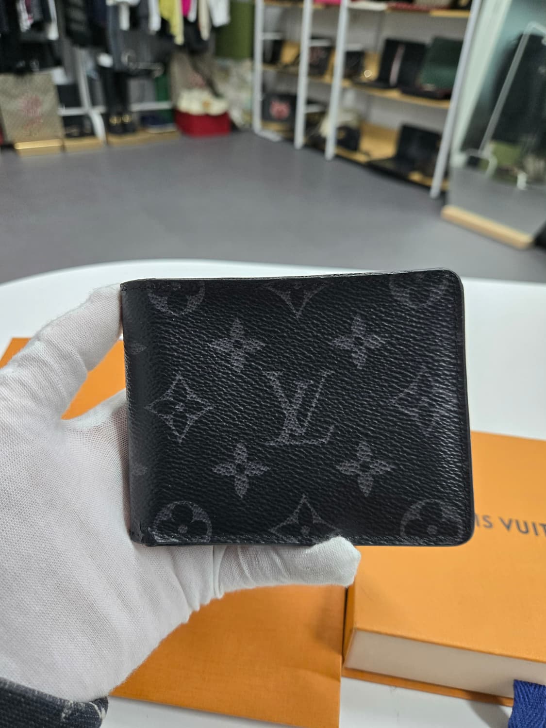 [50%세일] 루이비통 이클립스 반지갑 상품이미지1