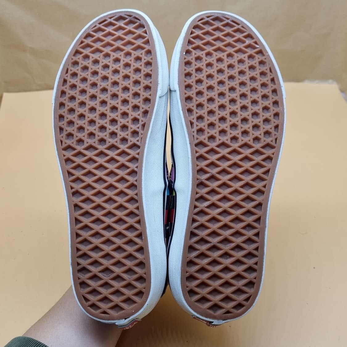 반스 어센틱 믹스 체커보드 스니커즈250 상품이미지3