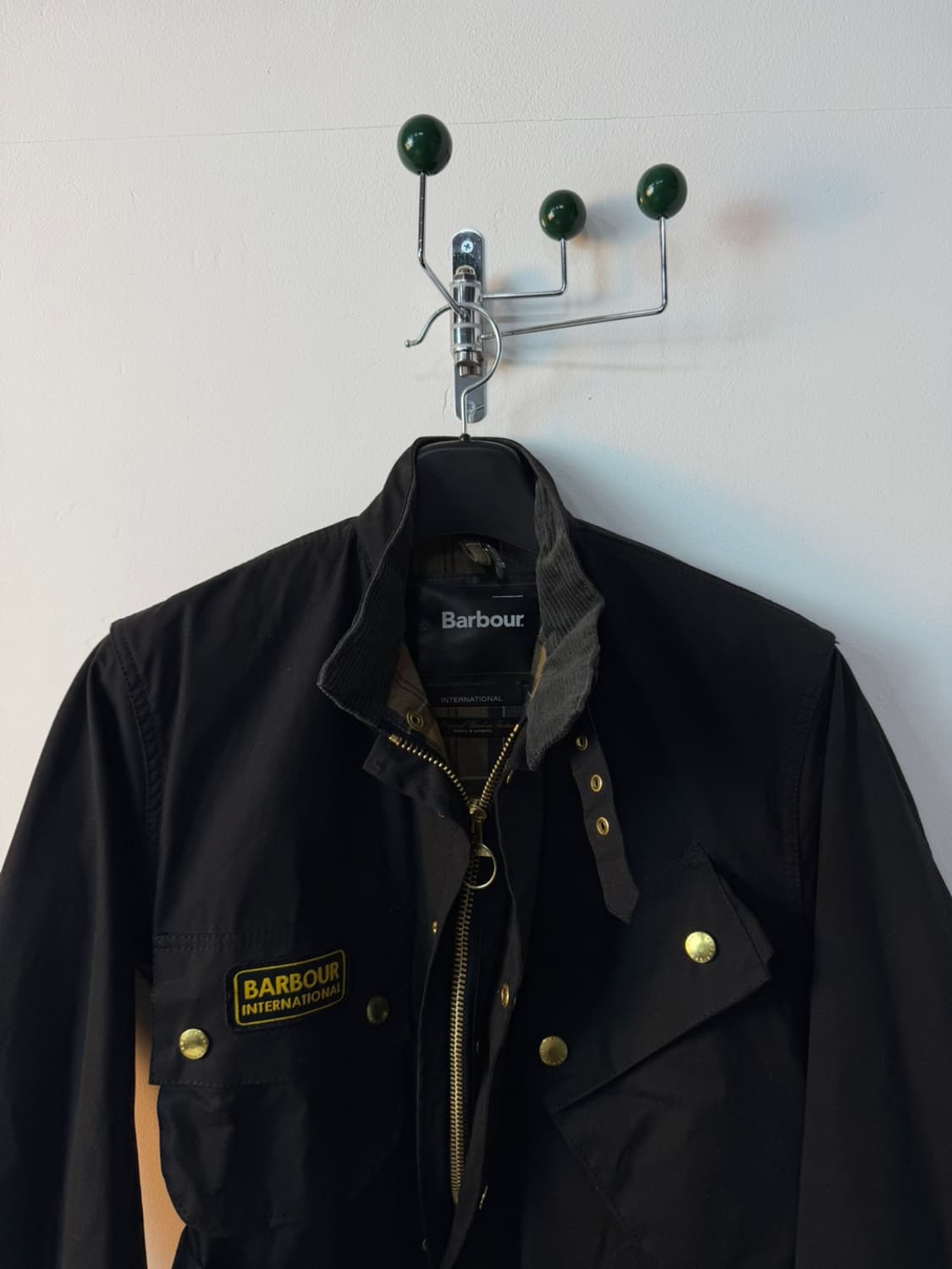 바버 인터내셔널 벨티드 왁스 자켓  상품이미지2