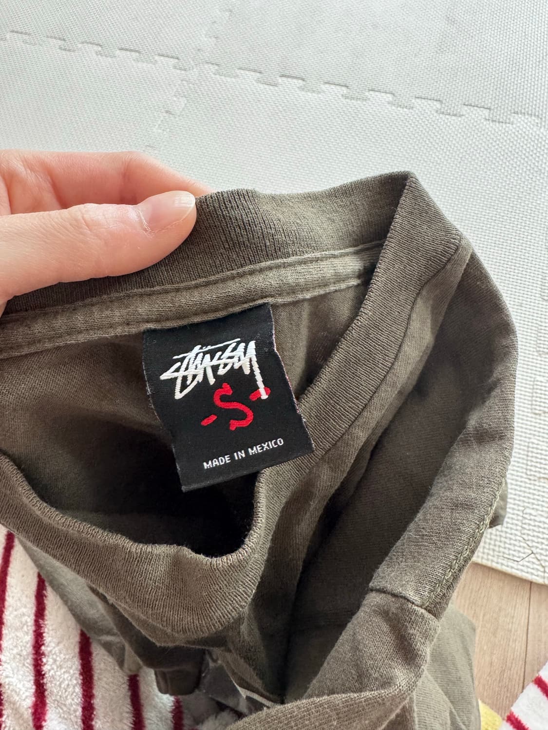 스투시 긴팔 티셔츠 팝니다. 상품이미지4