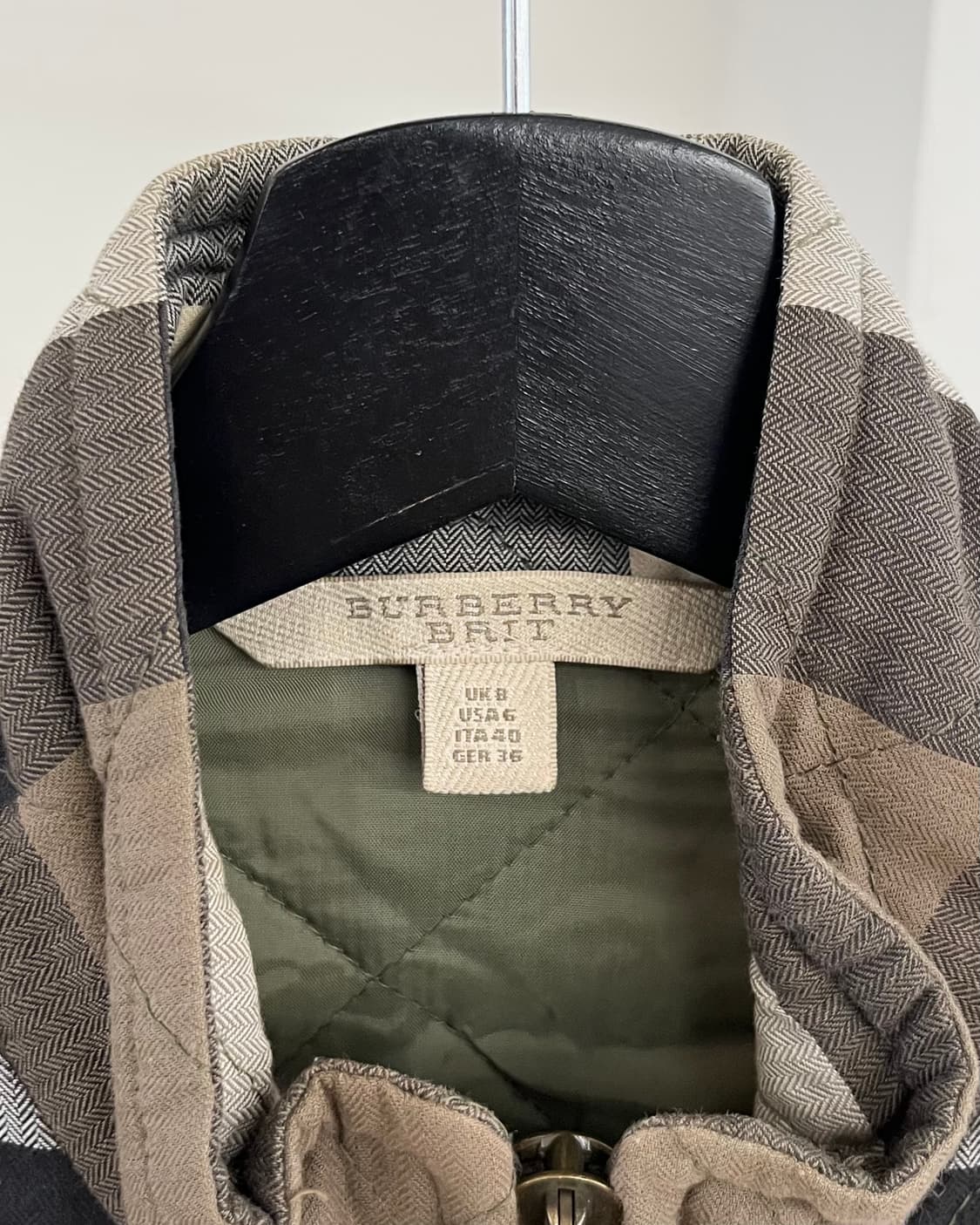 버버리 브릿 퀼티드 플라드 번 자켓 상품이미지7