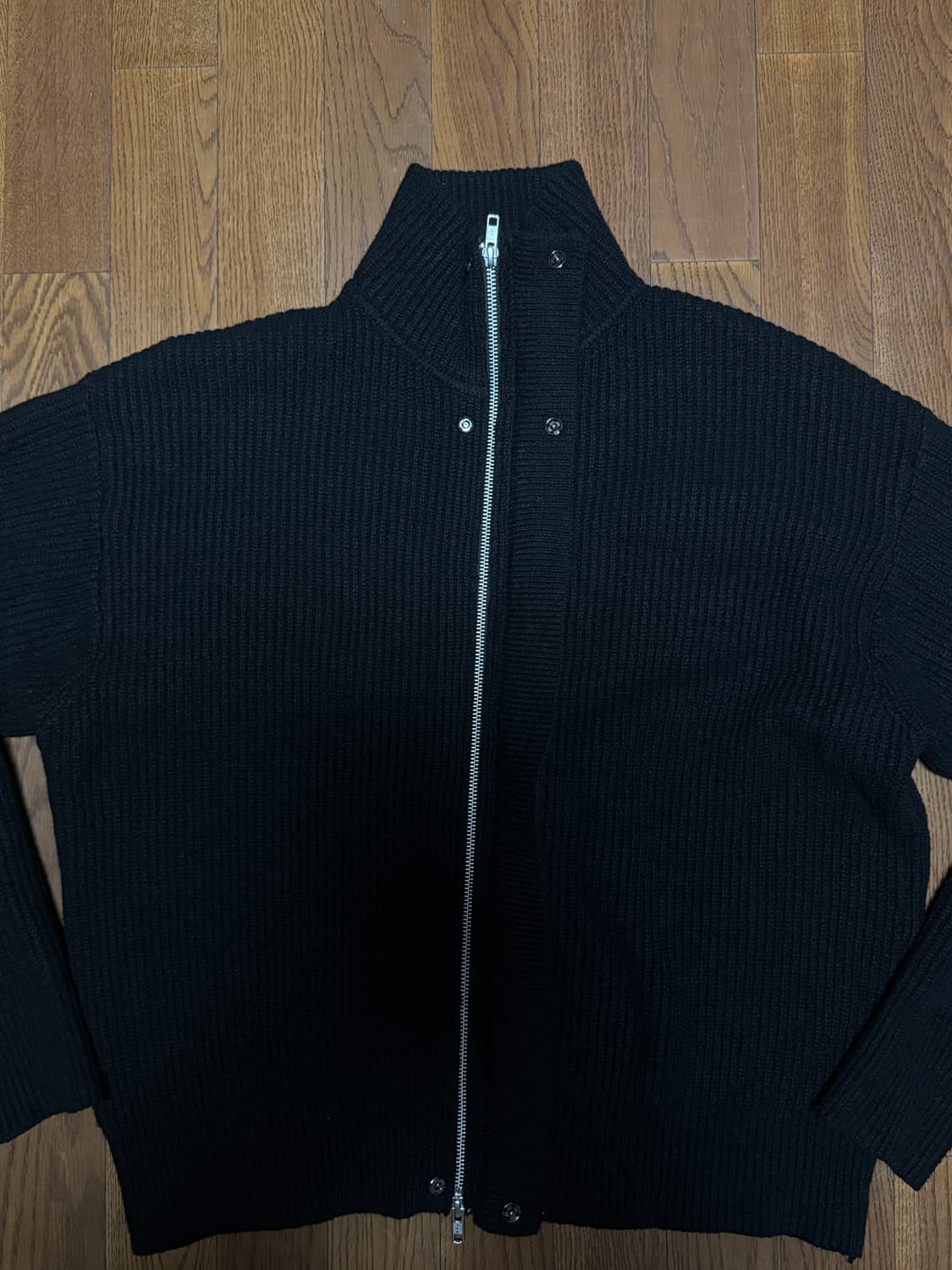 비슬로우 집업 니트 상품이미지2