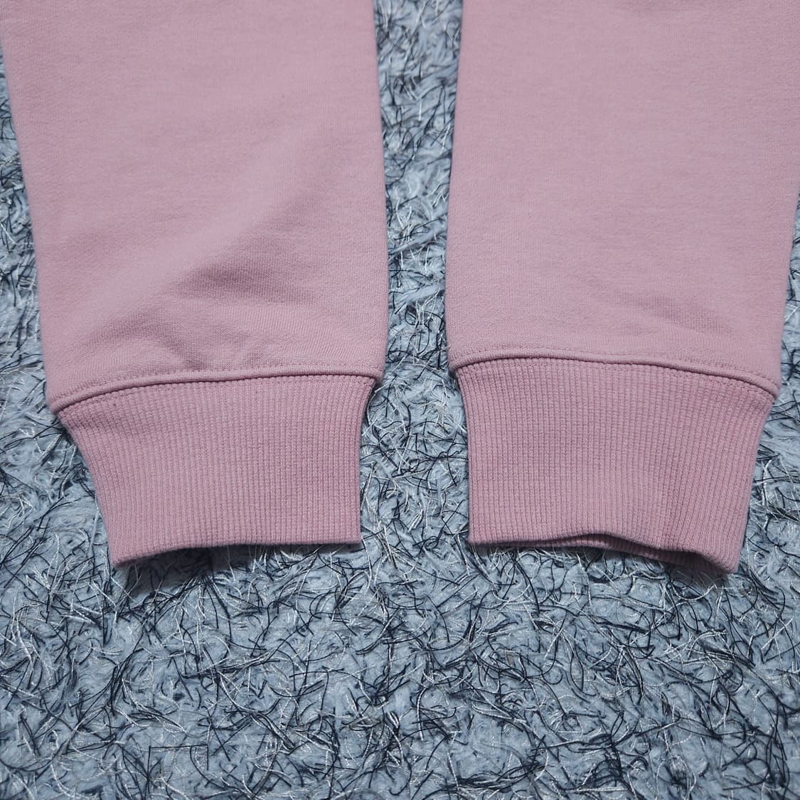 CK켈빈클라인) M 여자 분홍 맨투맨티셔츠 / 왕눈이샵 상품이미지6