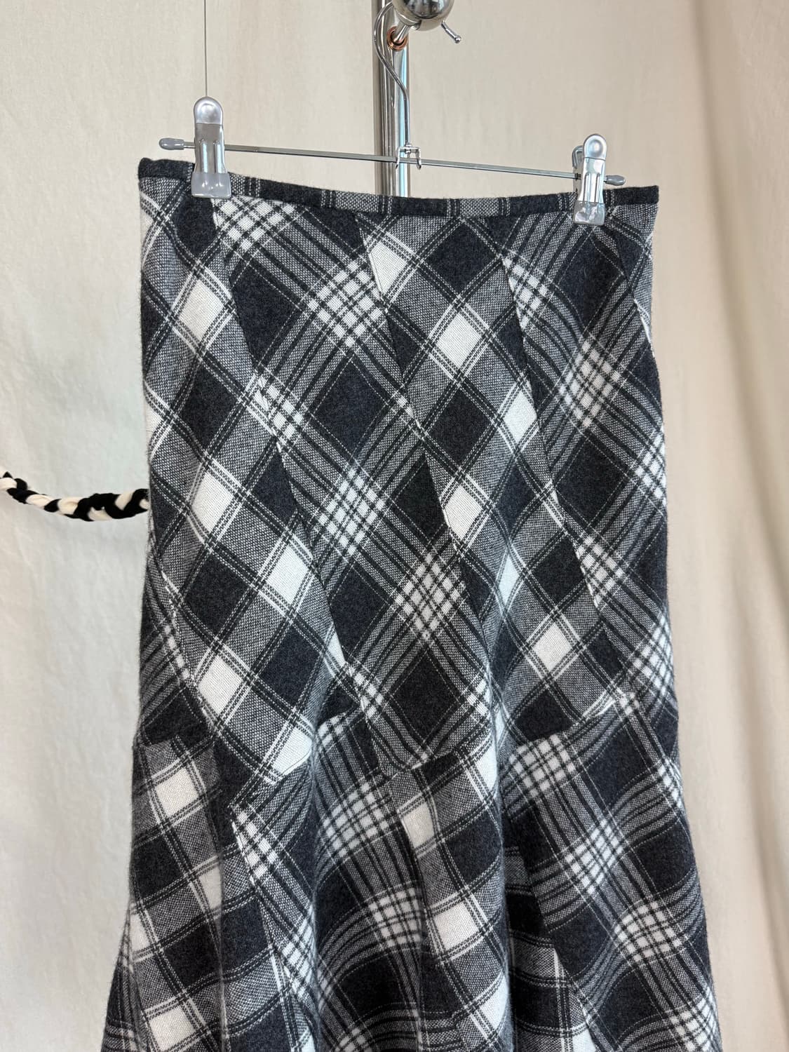 Checkered Skirt 체크패턴 비대칭 프린지 스커트 상품이미지2