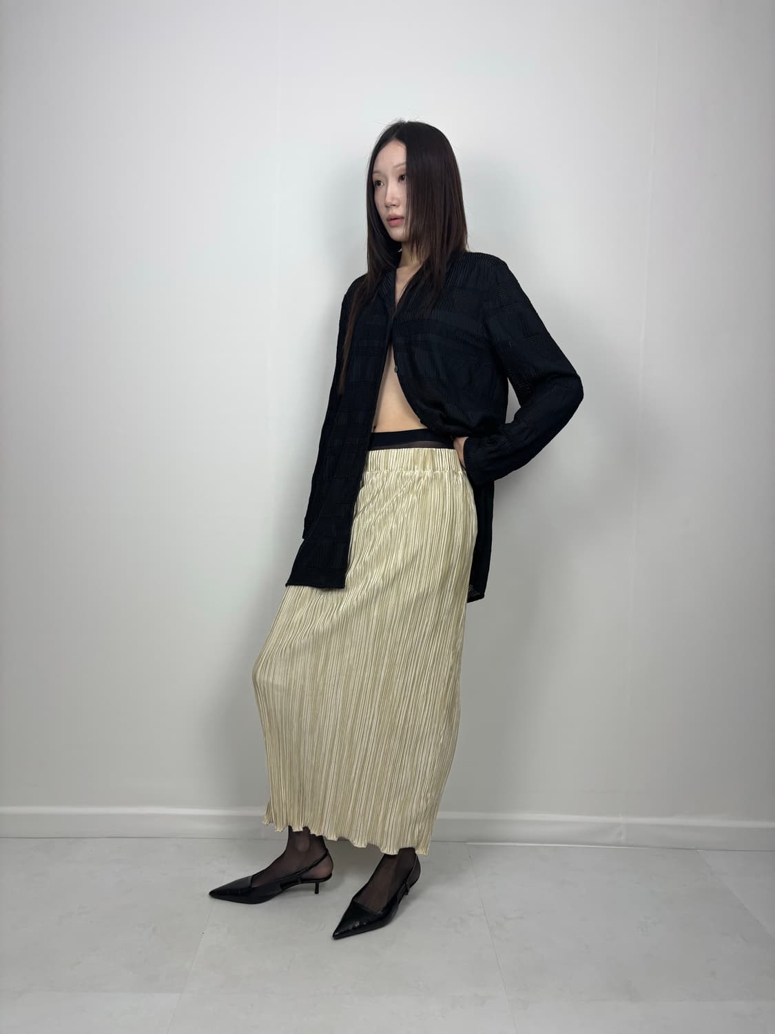 MIXED PATTERN PLEATED SHIRT  상품이미지4