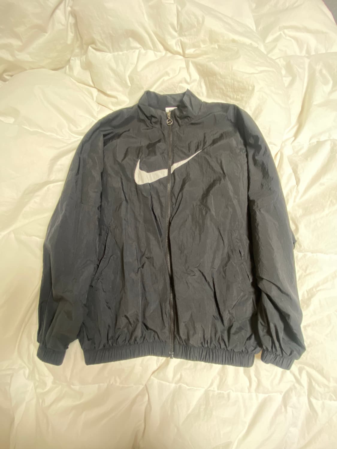 나이키 빅스우시 로고 바람막이 상품이미지3