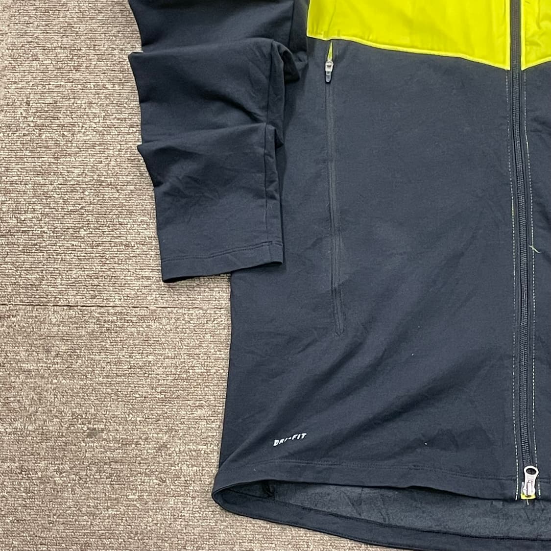 (XL) Nike 나이키 바람막이 상품이미지3