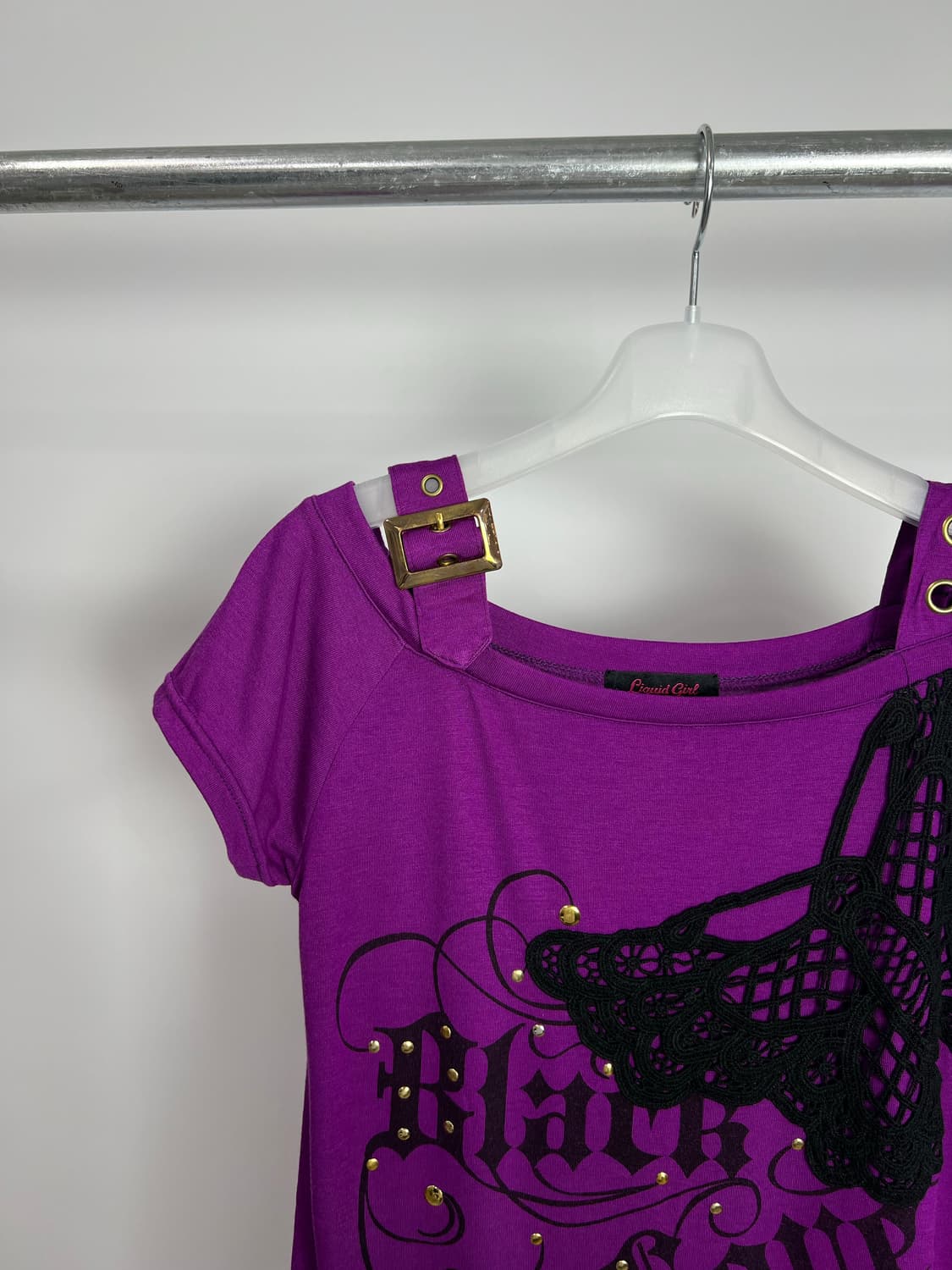 LIQUID GIRL 펑크 디테일 반팔티 상품이미지2