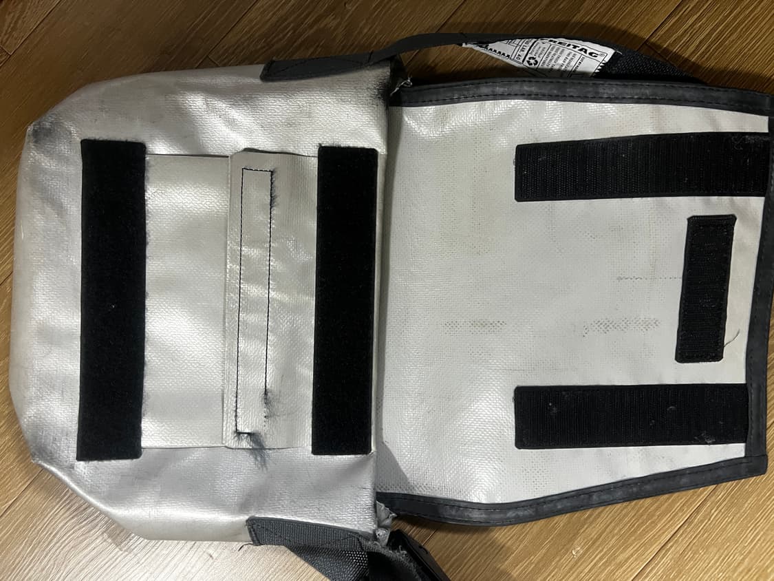 프라이탁 덱스터 실버 그레이 상품이미지3