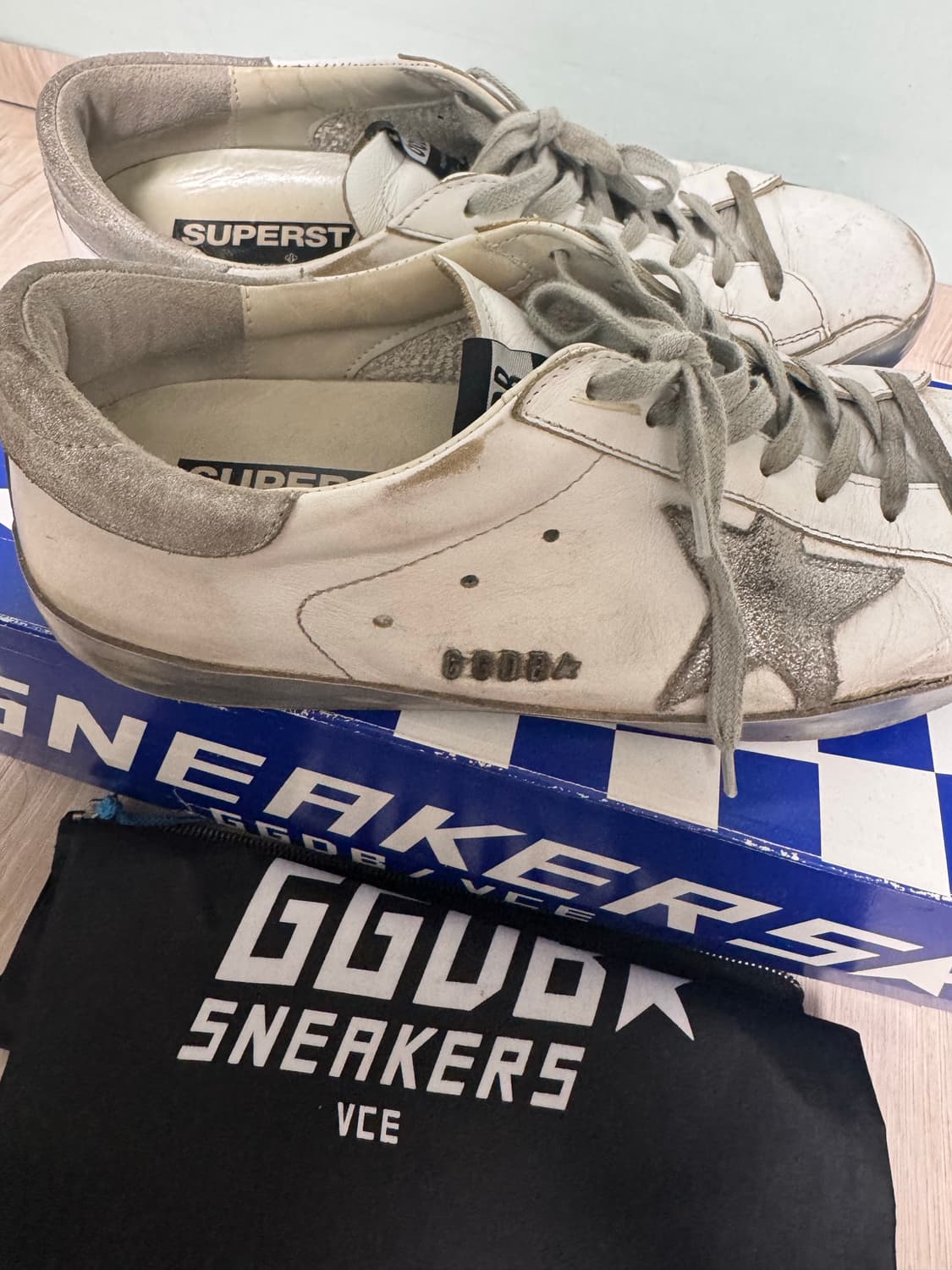 골든구스 슈퍼스타 실버탭 43 상품이미지2