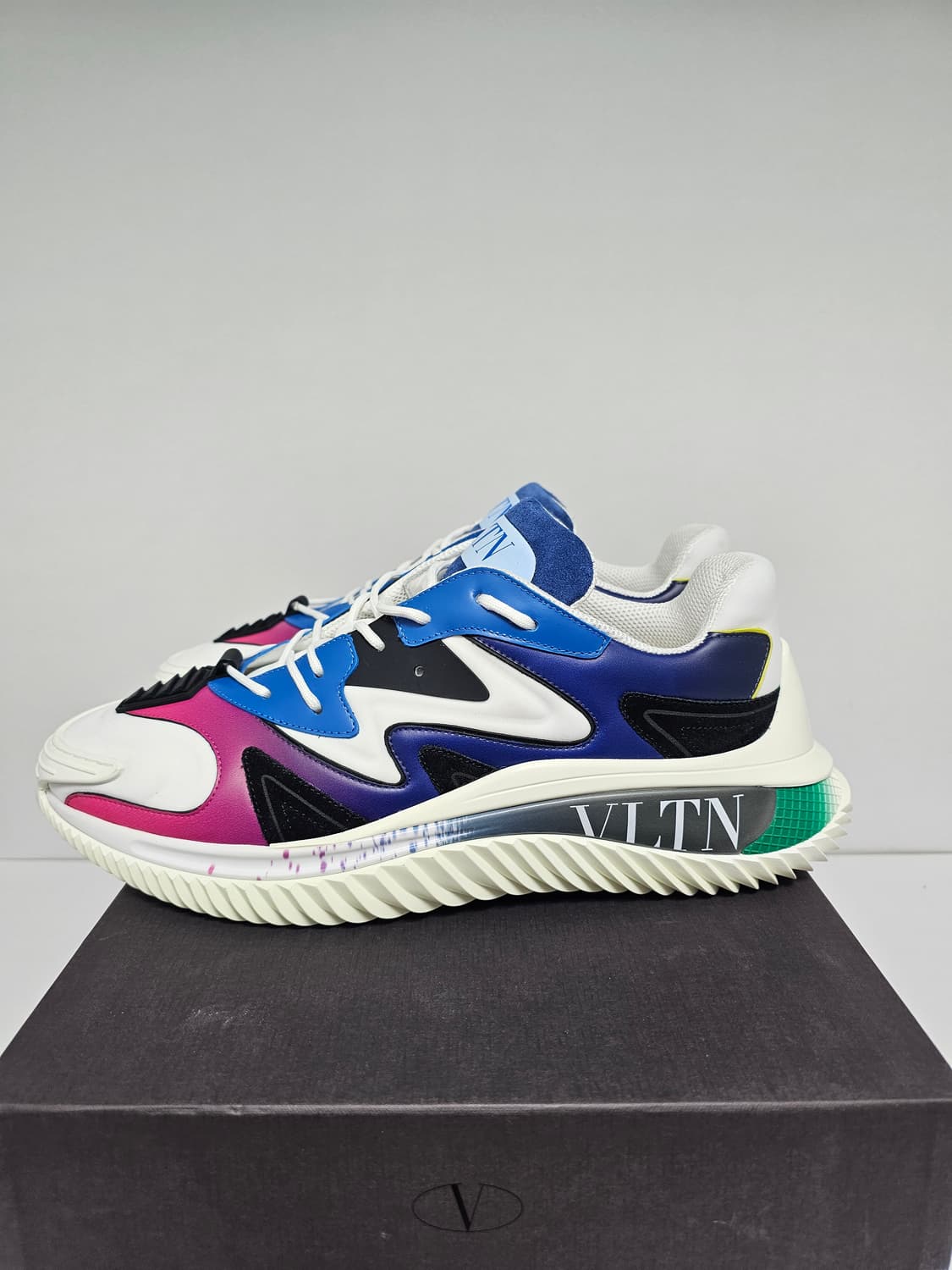 새상품 발렌티노 웨이드러너 스니커즈 운동화(큰사이즈) 상품이미지1