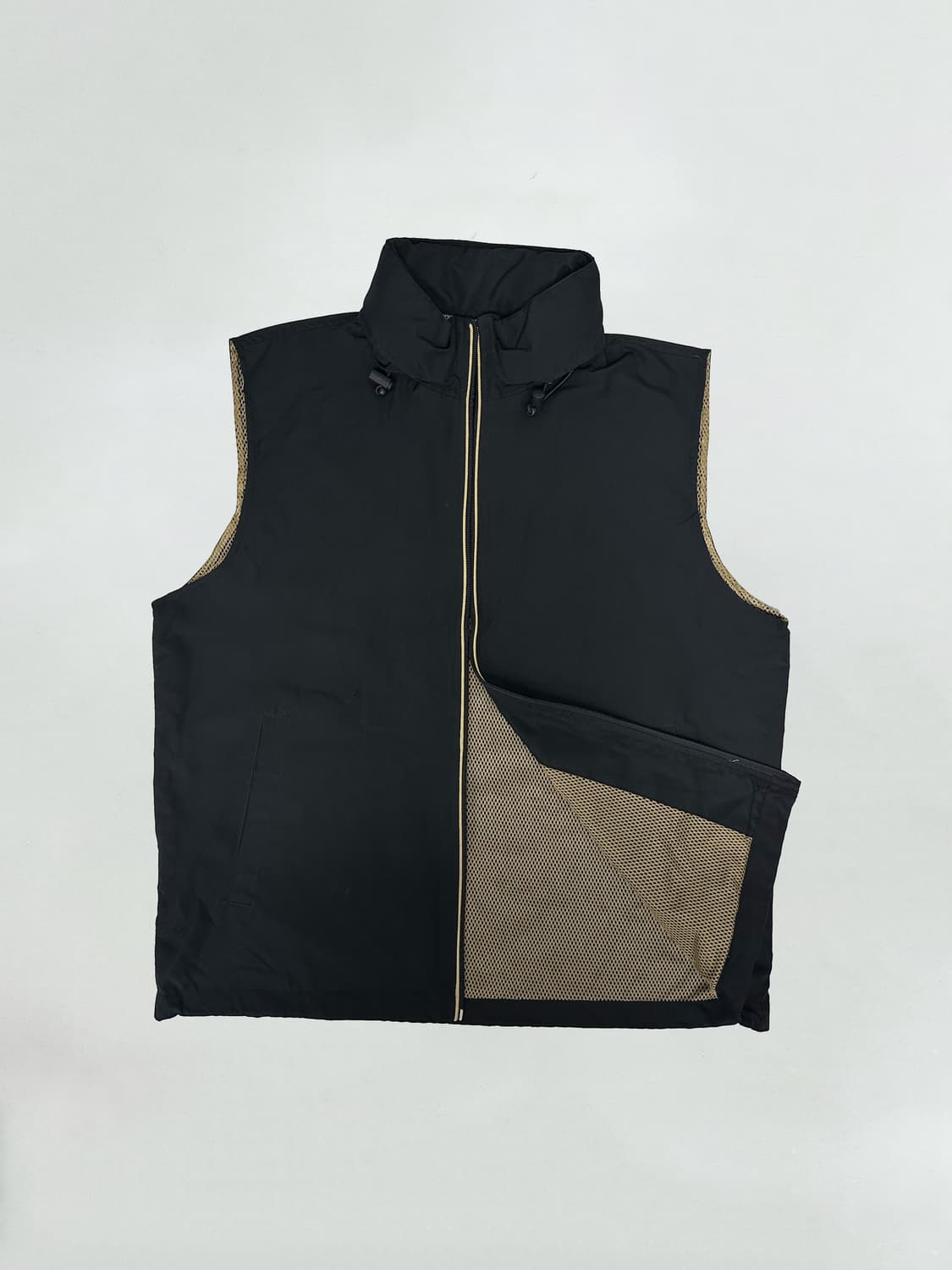 HILLCROP 라인 집업 베스트 상품이미지1