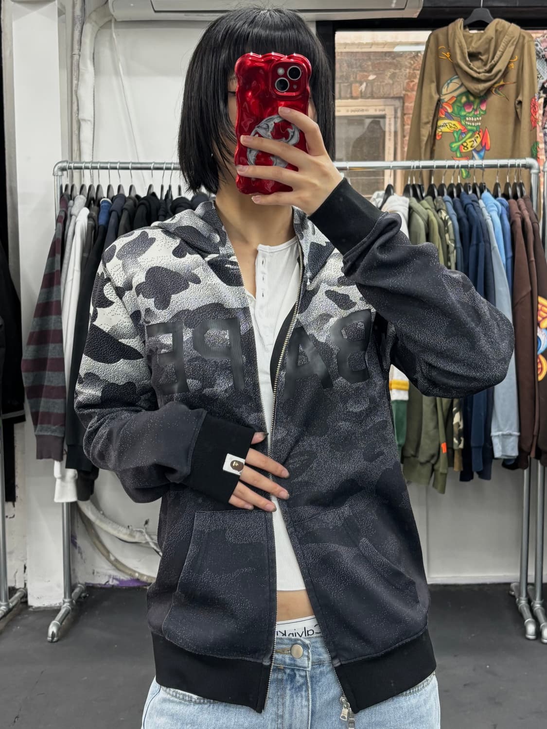 베이프 그라데이션 흑계 후드집업 상품이미지4