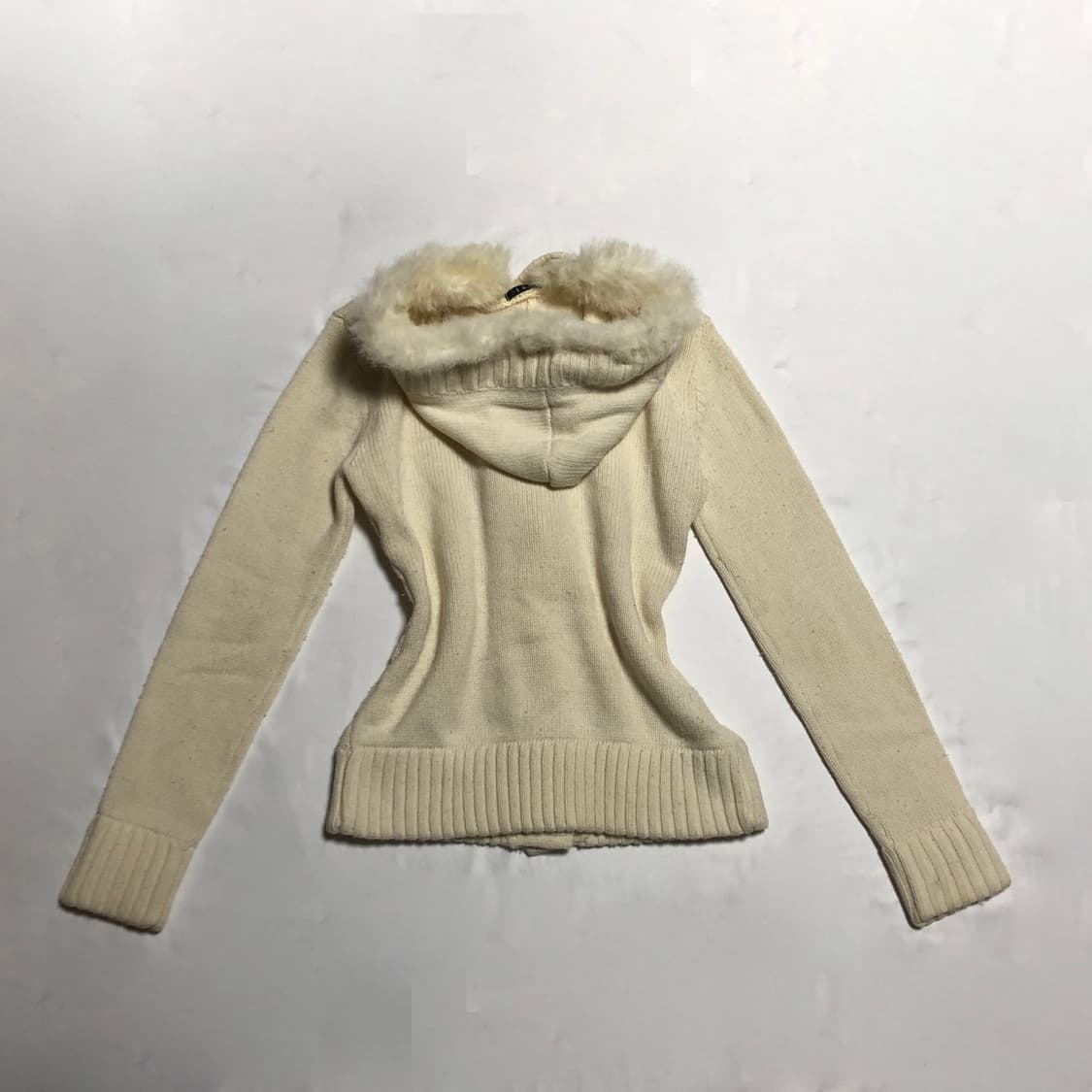 폼폼 후드 니트 가디건  아이보리 상품이미지3