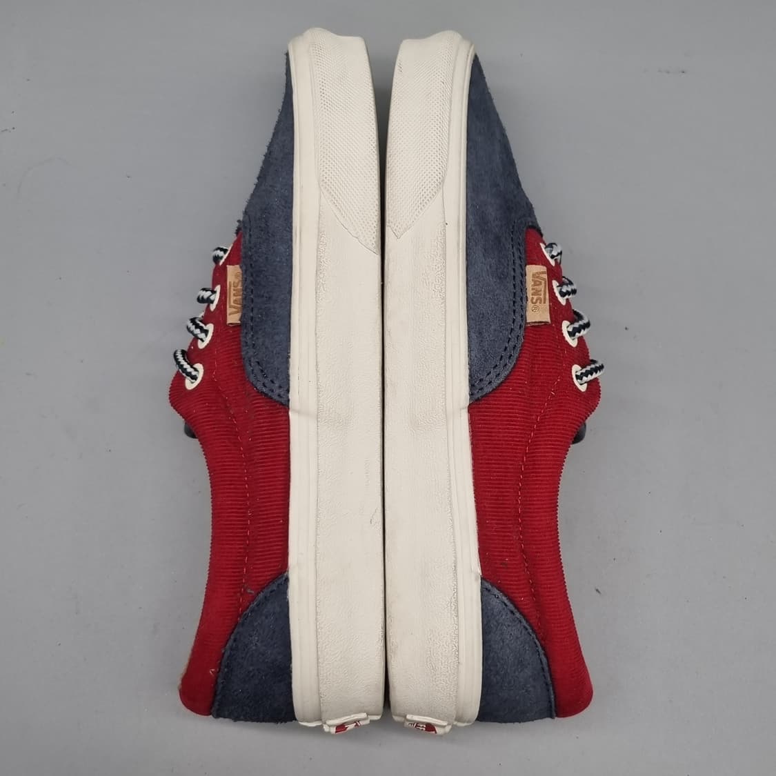 반스 울트라쿠시 스웨이드 여성스니커즈240 상품이미지5