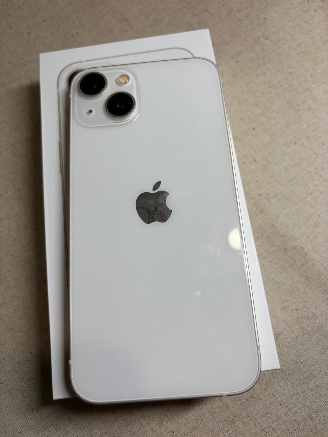 아이폰13 스타라이트 128GB 상품이미지2