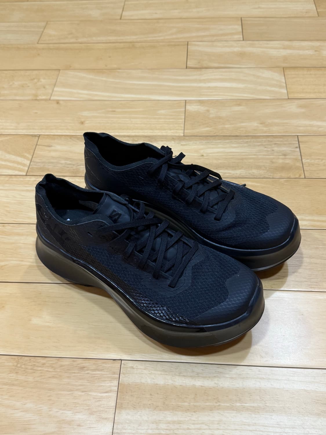 살로몬 꼼데가르송 판타즘 245 상품이미지2