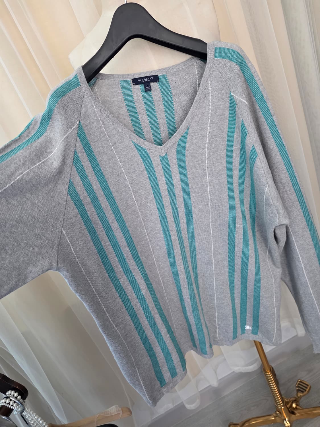 버버리 런던 V넥 스트라이프 니트 L 상품이미지3