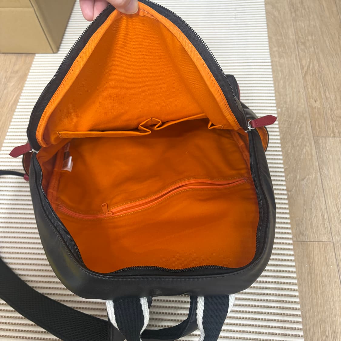 카스텔바작 블랙 백팩 상품이미지4