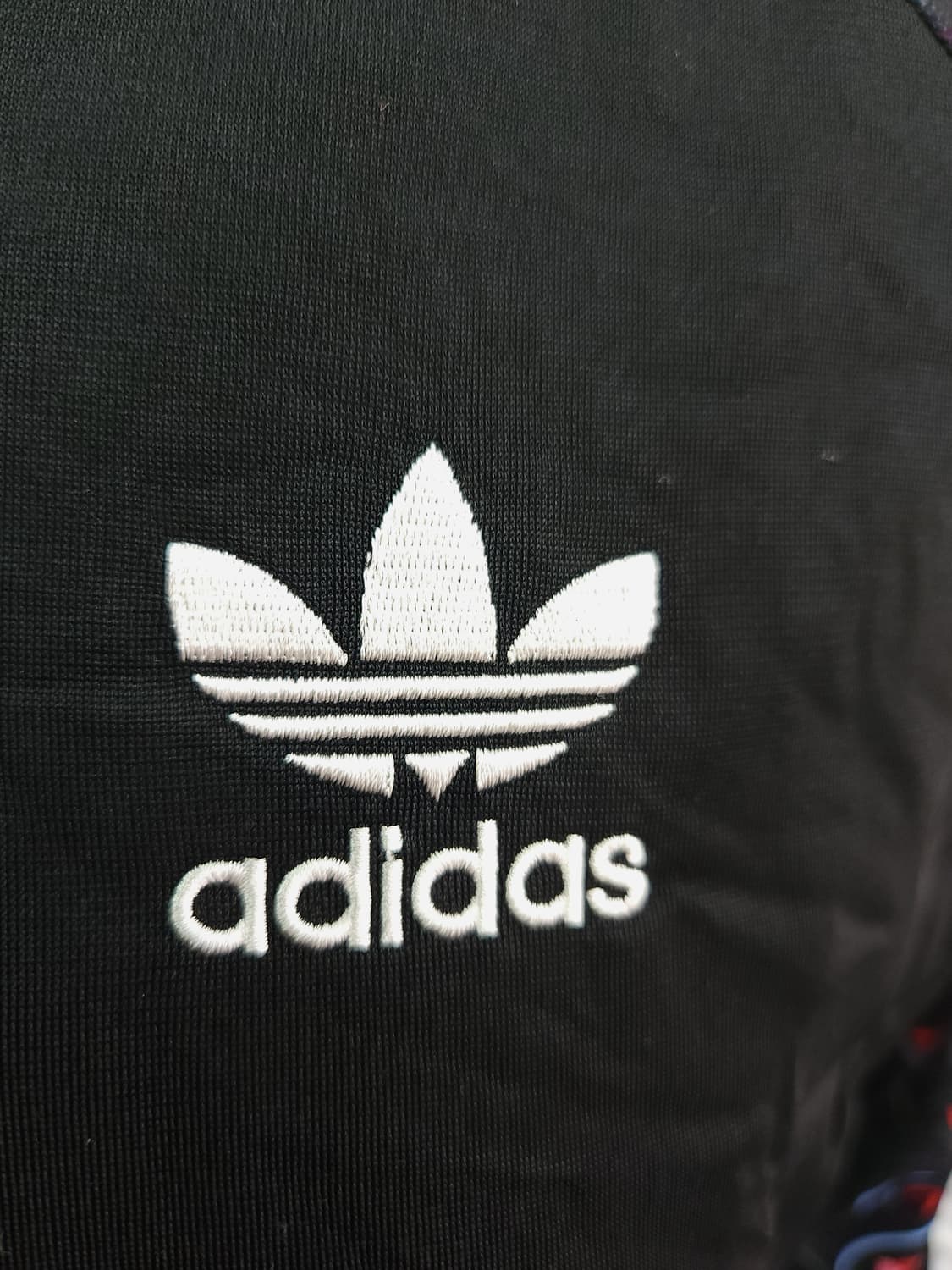 아디다스 슈퍼스타 트랙탑 져지 플라워 패턴 소매

 상품이미지2