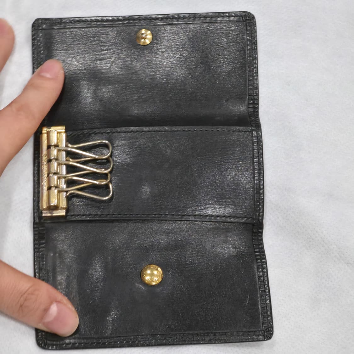 루이비통 에피 에삐 블랙 4구 키홀더 키케이스 상품이미지7