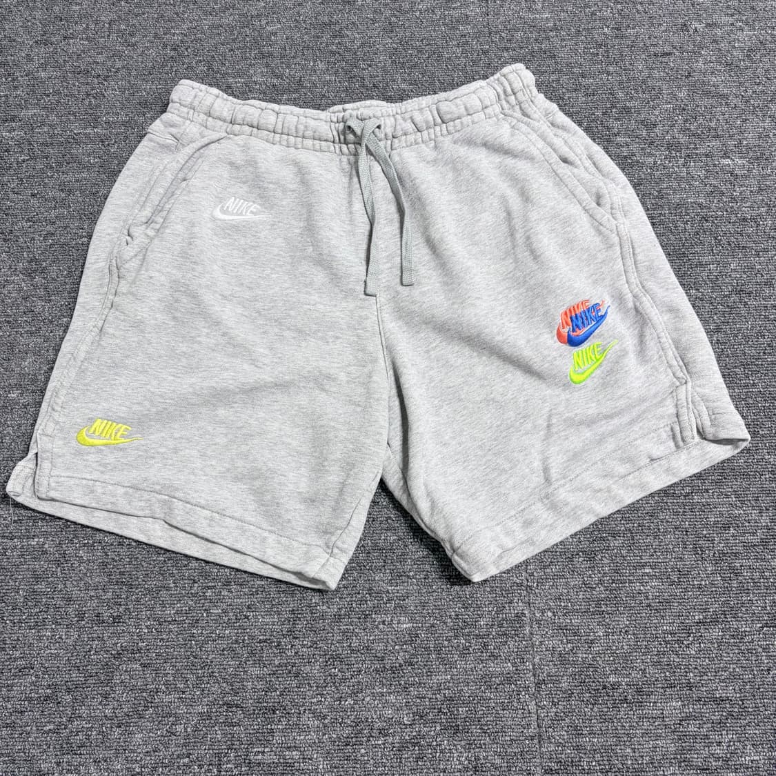 나이키 멀티로고 쇼츠 상품이미지1