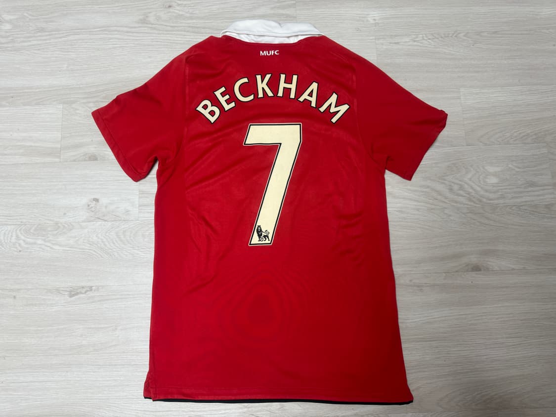 [S] 나이키 맨유 10-11 홈 게리네빌 은퇴기념 베컴 마킹 유니폼 상품이미지4