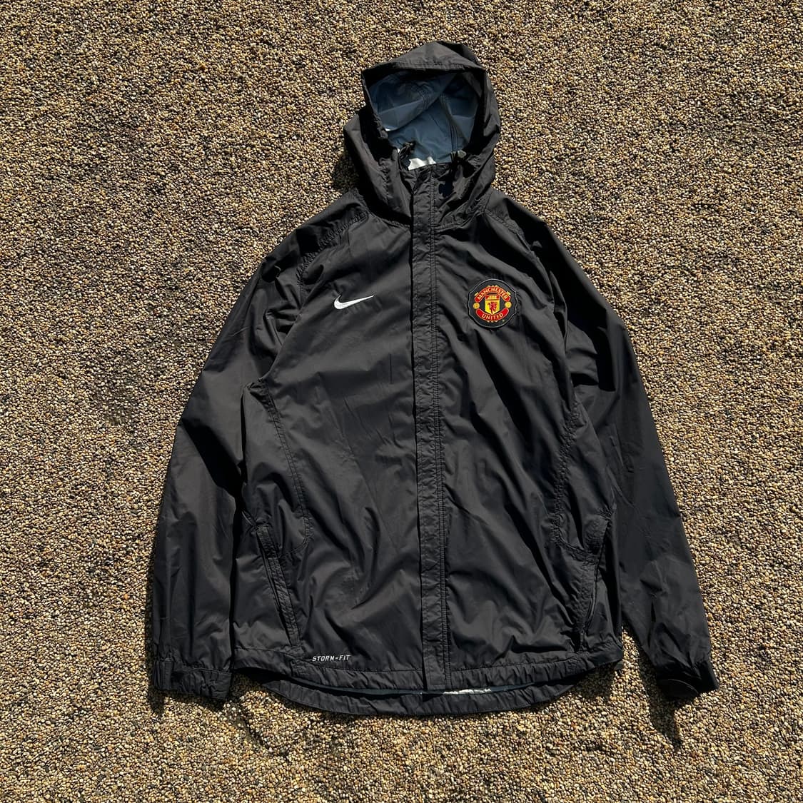 나이키(NIKE) 맨유 블랙 바람막이 자켓 상품이미지1
