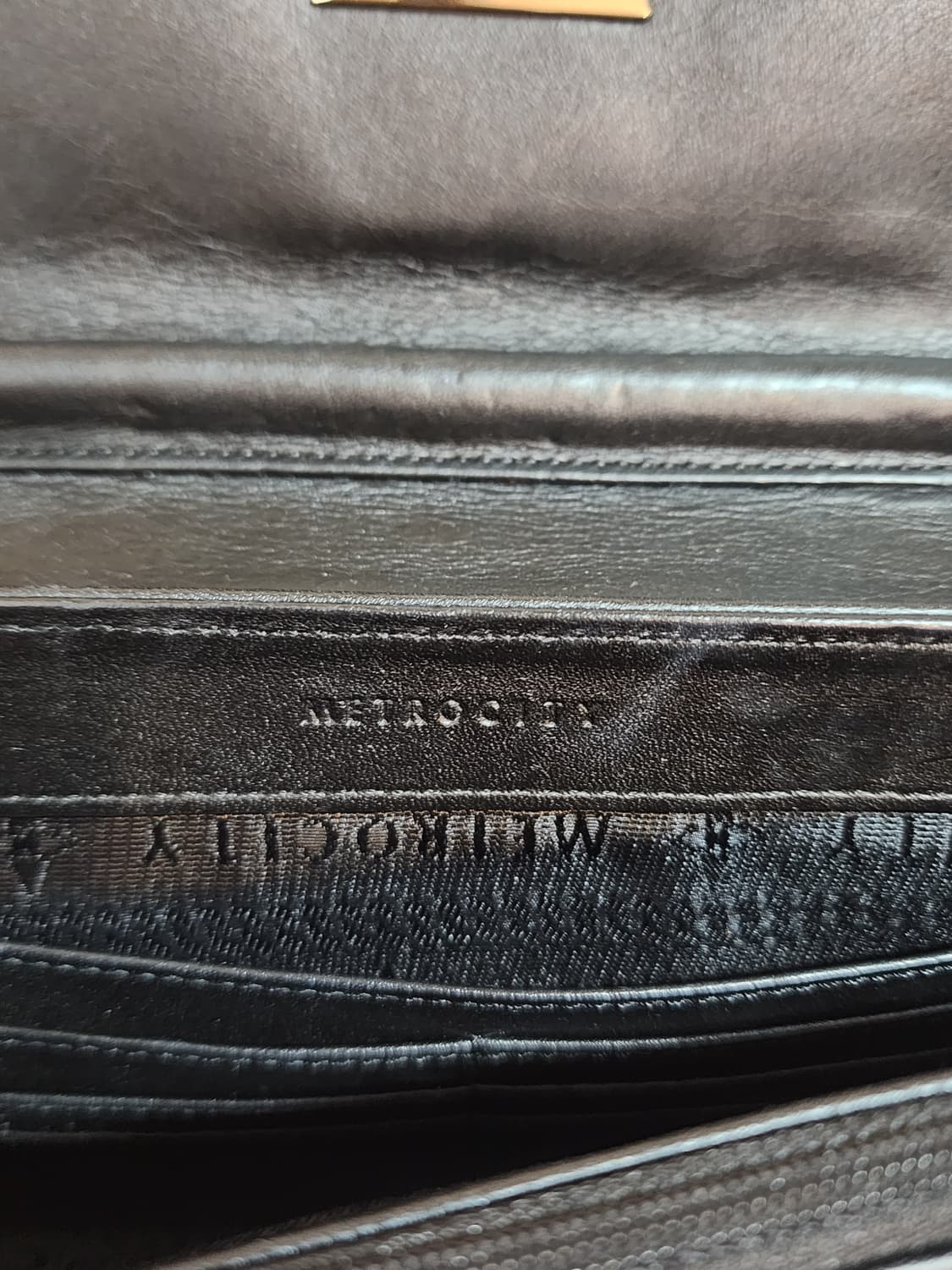 메트로시티 퀼팅 체인 크로스백 상품이미지6