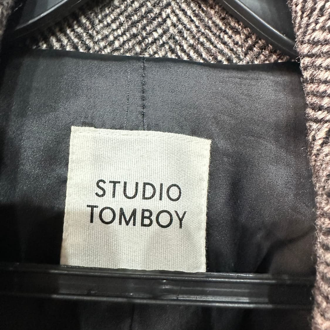 스튜디오톰보이 헤링본 롱코트 FREE 상품이미지3