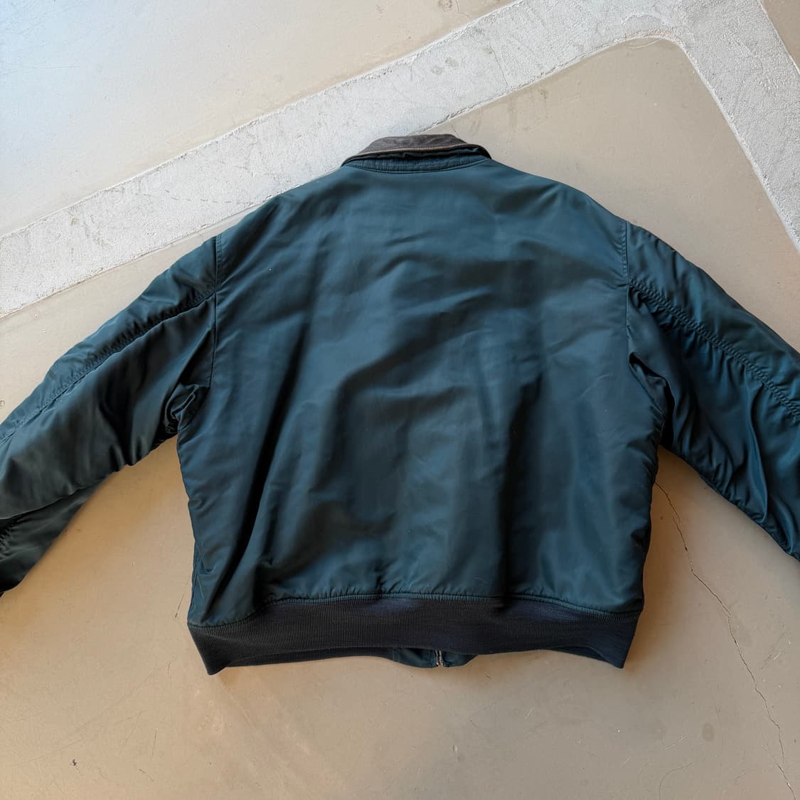 알파 인더스트리 cwu-45 플라이트 자켓 상품이미지5