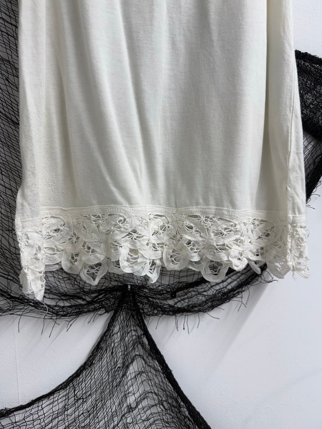 Lace detailed ivori camisole  상품이미지4