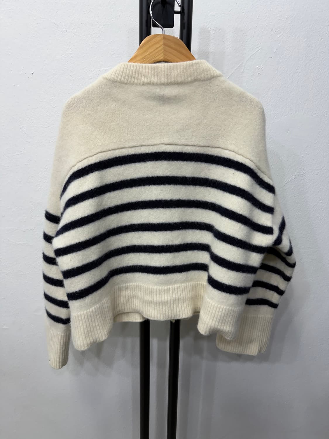 정품) COS 코스 여성 루즈핏 스트라이프 가디건 XS 상품이미지4