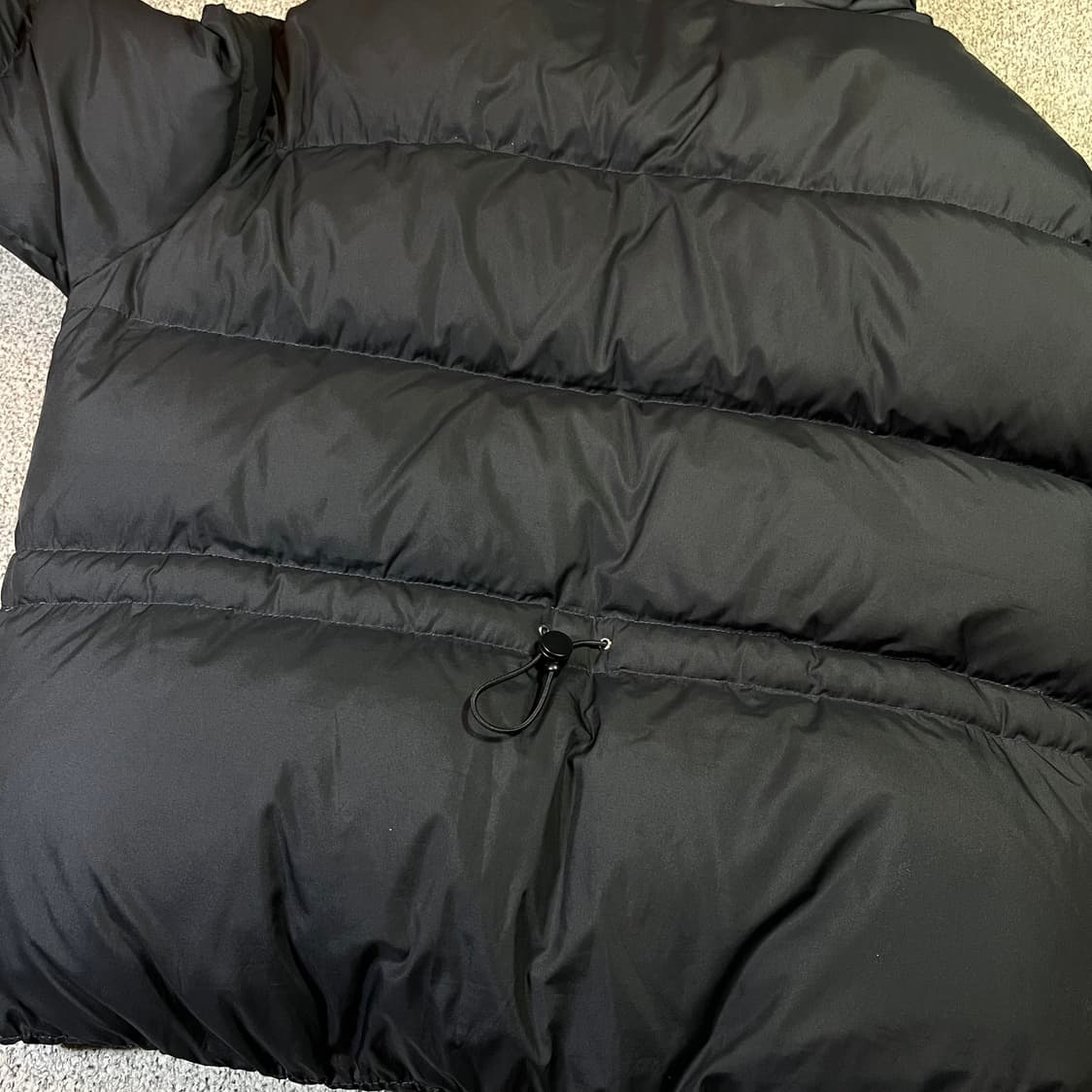 게스 덕다운 패딩 상품이미지4